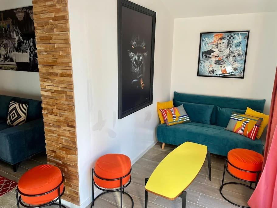 Superbe Appartement Pres De La Plage Et Du Centre Ville Сен Тропе Екстериор снимка