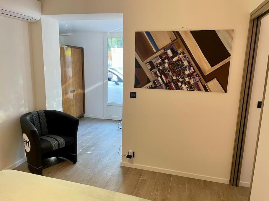 Superbe Appartement Pres De La Plage Et Du Centre Ville Сен Тропе Екстериор снимка